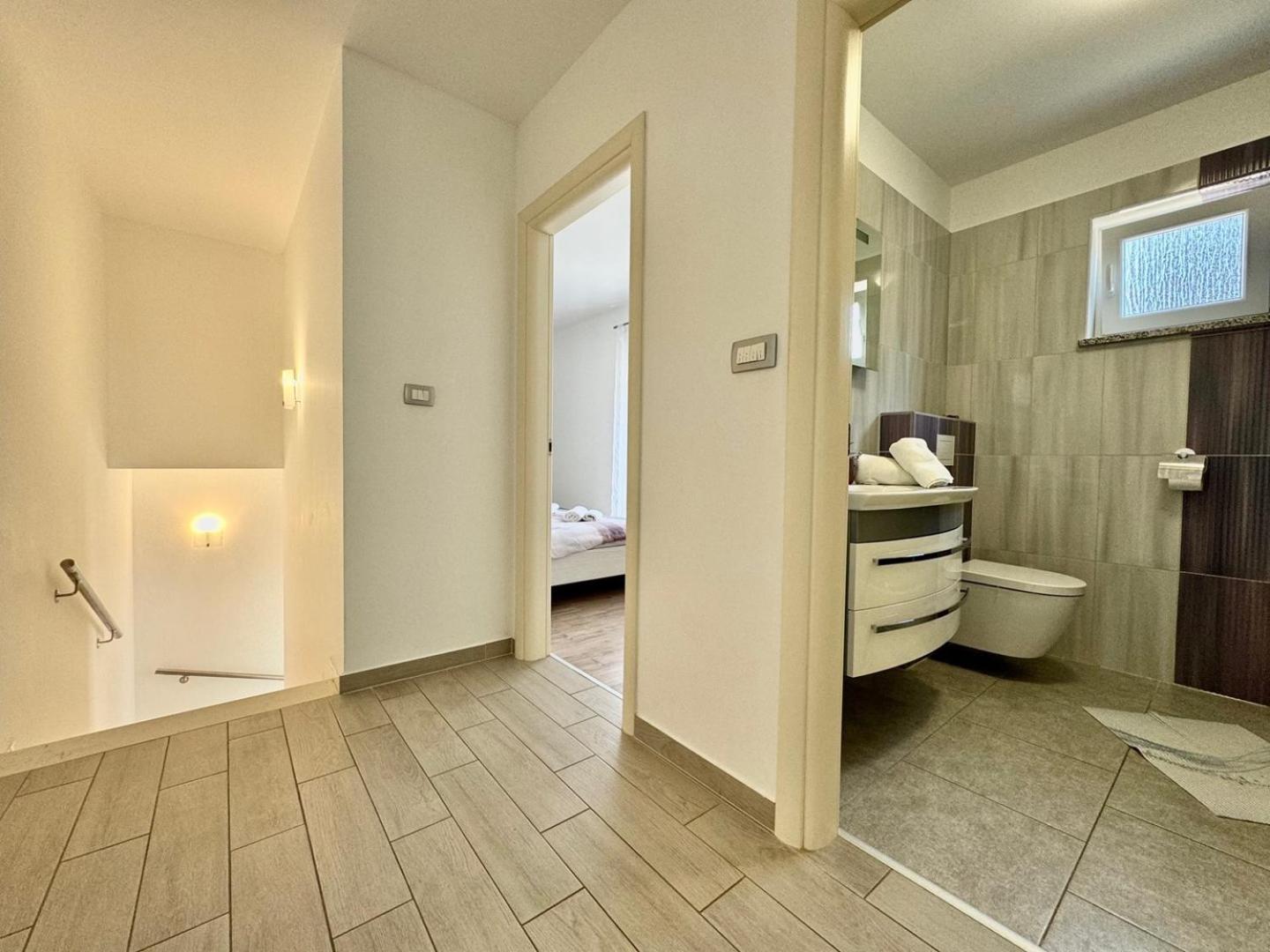 Cozy Apartment Rosmarin With A Sea View 克尔克 外观 照片